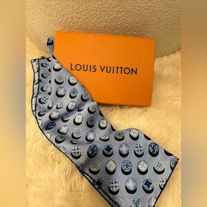 BRAND NEW IN BOX! Louis Vuitton White Packaging